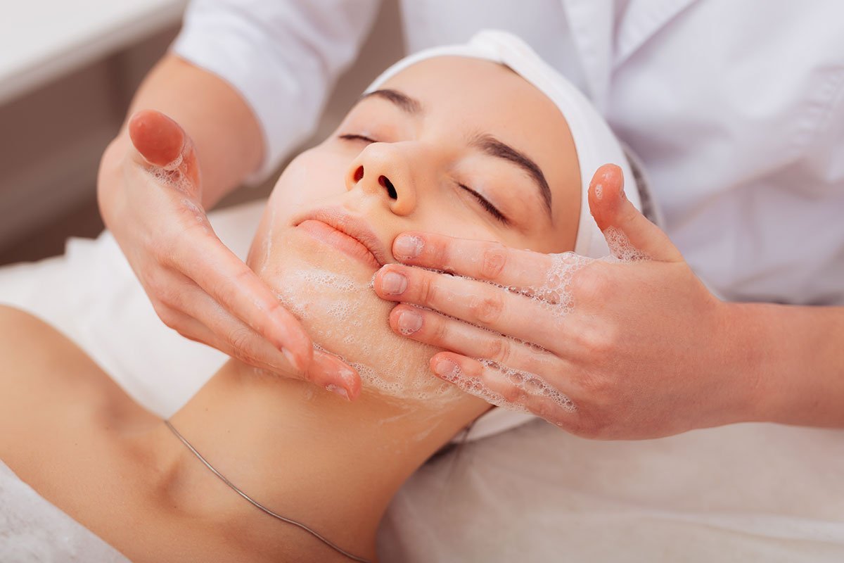 Book-Your-Deep-Cleansing-Facial-in-Surrey-Today.jpg